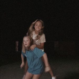 Meet your Posher, Fallon